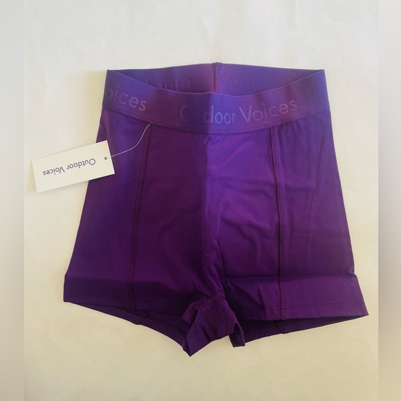 Outdoor Voices 1.5” Zoom Bloomer in Açaí NWT - Picture 2 of 9